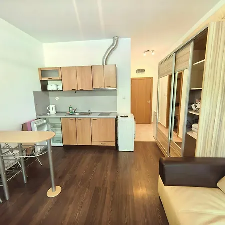 Apartments In Solmarin Complex, Sunny Beach Apartment *